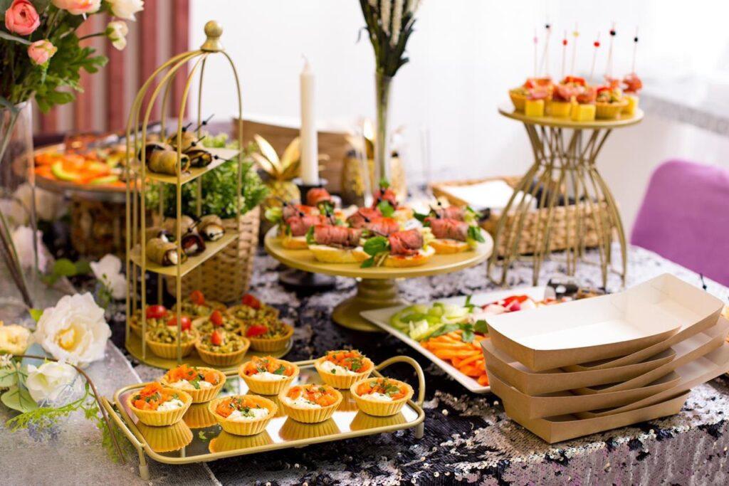 Crafting Unforgettable Corporate Dining Experiences